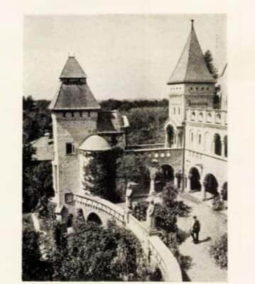 A szobrász, aki várról álmodott és a szeretet köveiből fel is építette azt – igaz mese a székesfehérvári Bory-várról