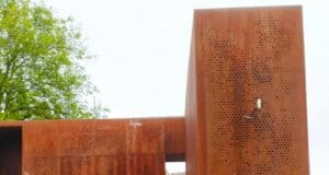 Kilátó a romoknál – A tettyei palotarom és park „felfrissítése”, avagy újragondolások műemléki környezetben (Tettye, 2. rész)