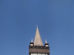 Régen & Most egy kis #épsztorival fűszerezve – Körösfői Református templom (Körösfő, Erdély)