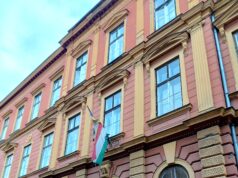 BOLDOG KARÁCSONYT MINDENKINEK!