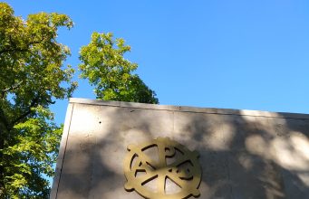 Őszi séta a Múzeumok utcájában (Pécs)